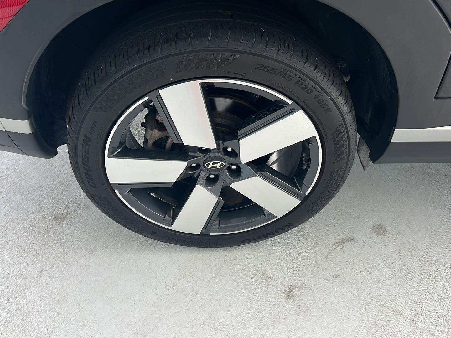 Used 2024 Hyundai Santa Fe Limited image 41