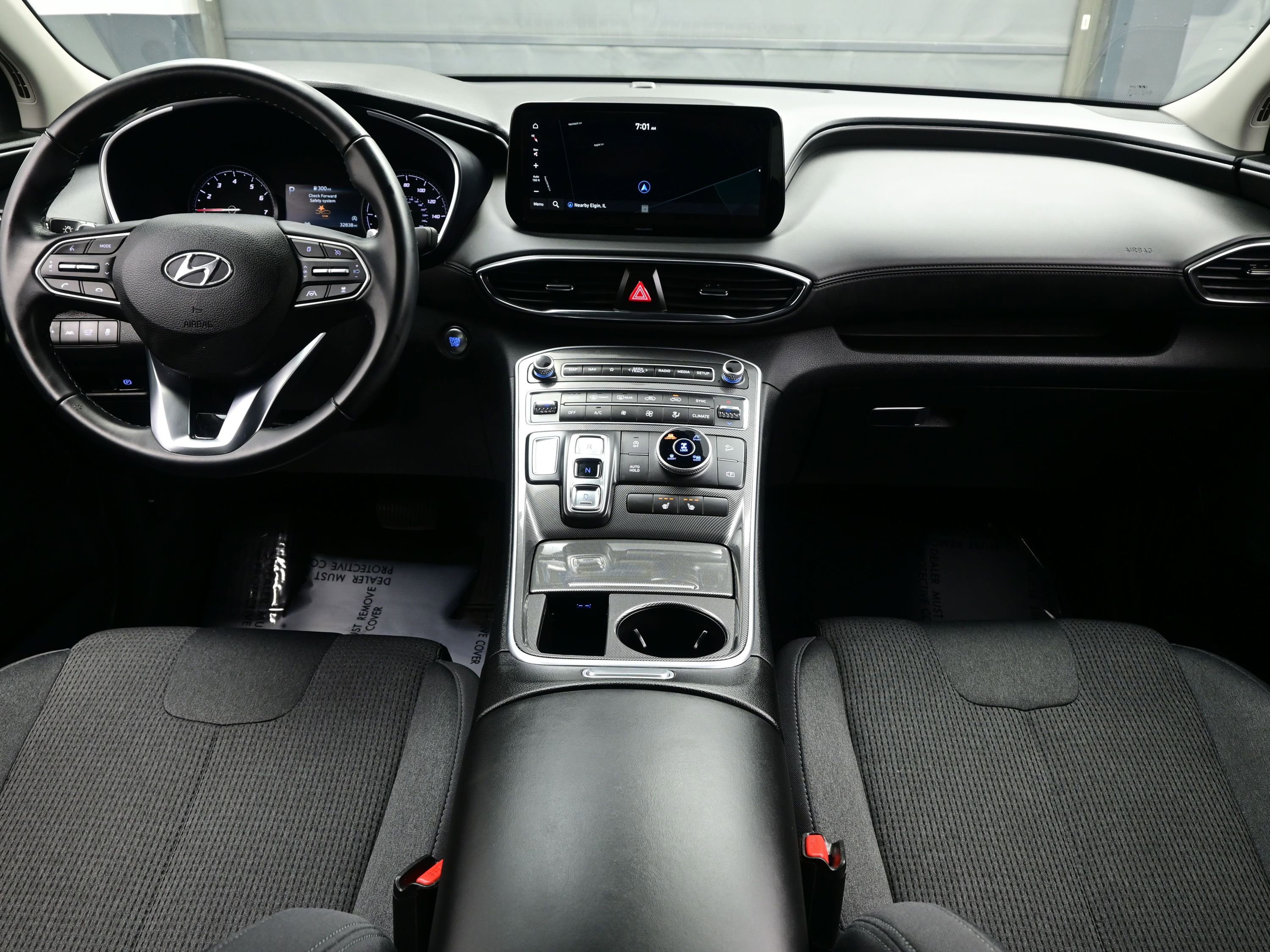 Used 2023 Hyundai Santa Fe SEL image 17