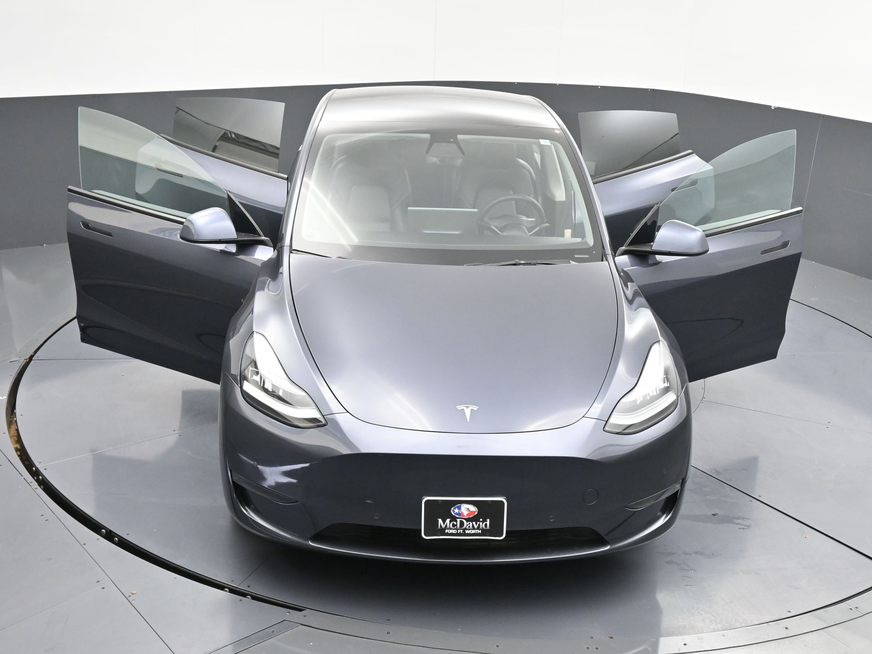 Used 2022 Tesla Model Y Long Range image 42