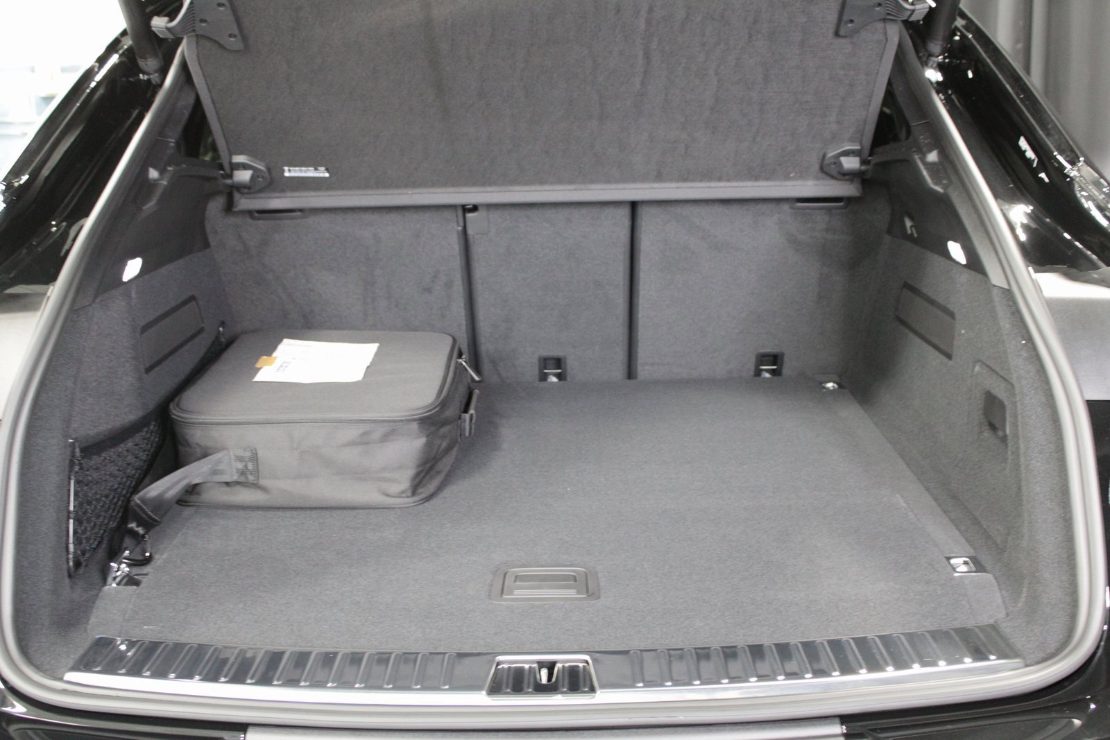 New 2026 Porsche Cayenne E-Hybrid Coupe image 17