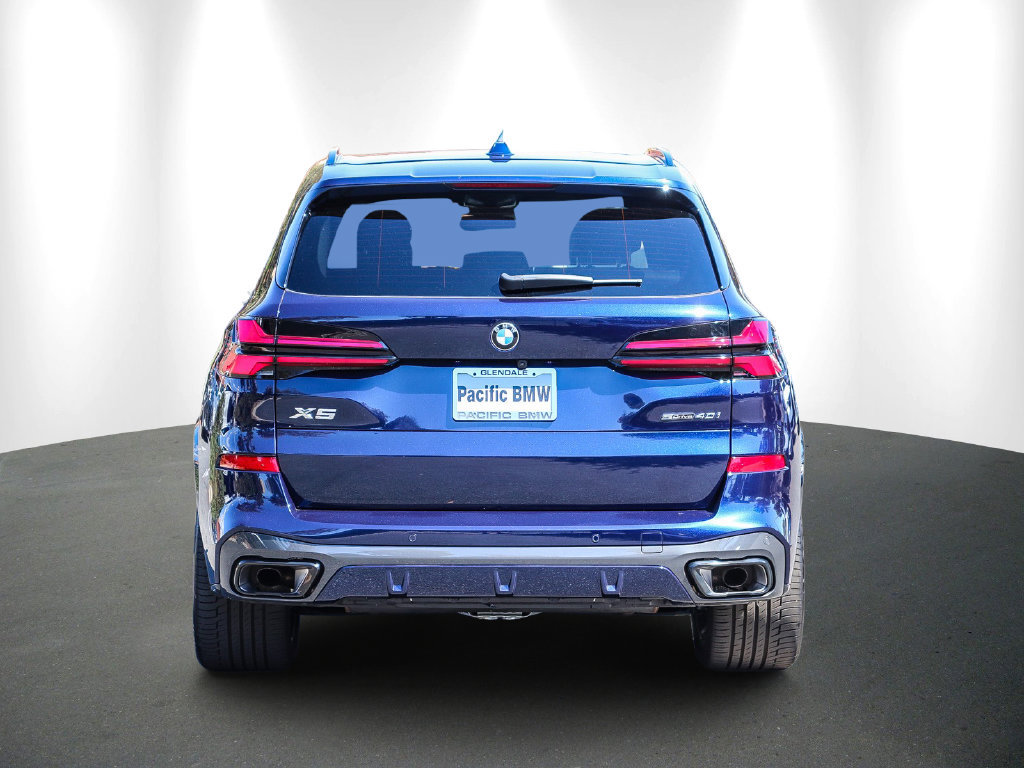 Used 2026 BMW X5 sDrive40i w/ M Sport Package RWD image 5