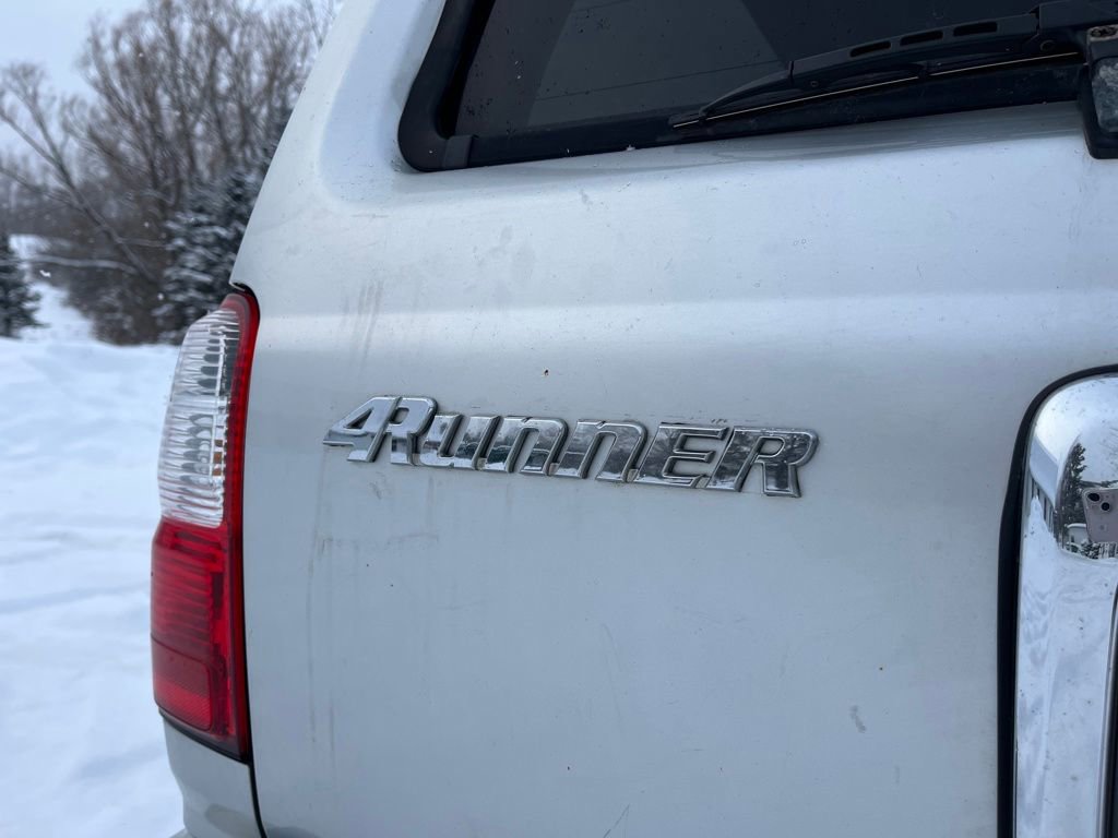 Used 2002 Toyota 4Runner Limited image 9