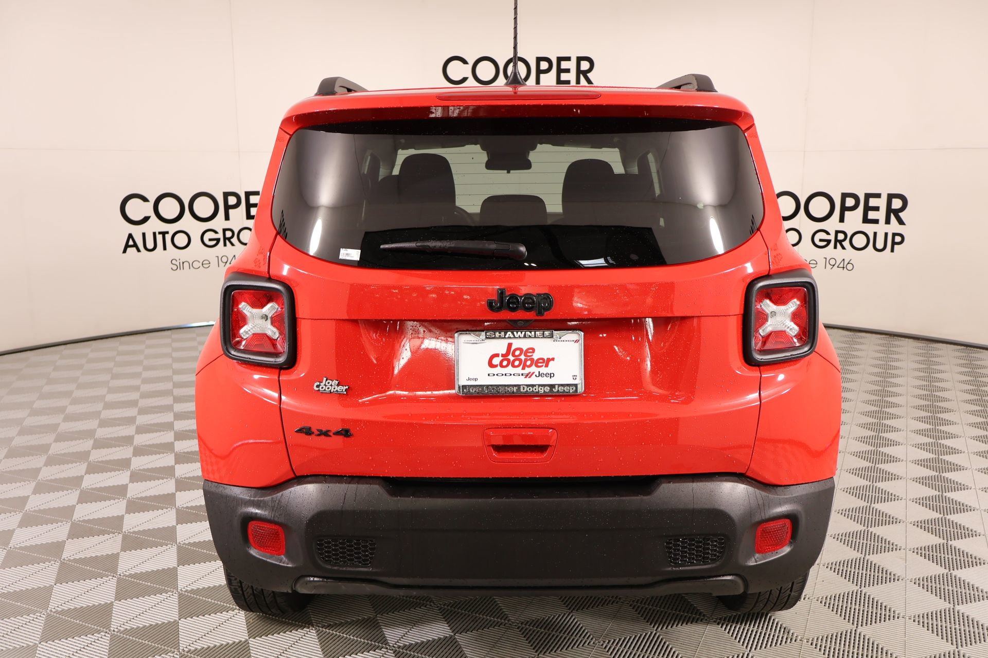 Used 2023 Jeep Renegade Latitude AWD/4WD image 22