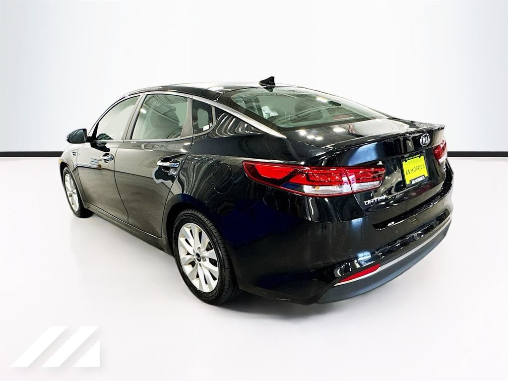 Used 2018 Kia Optima S FWD image 7