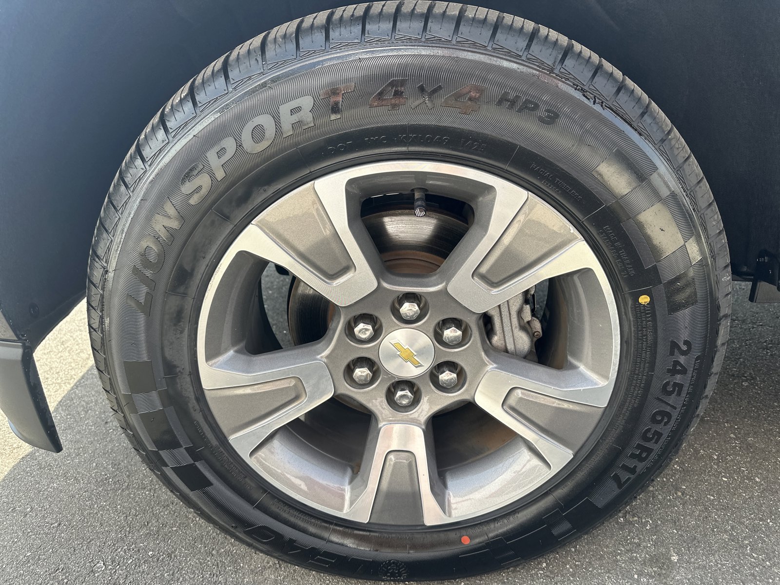 Used 2018 Chevrolet Colorado Z71 AWD/4WD image 40