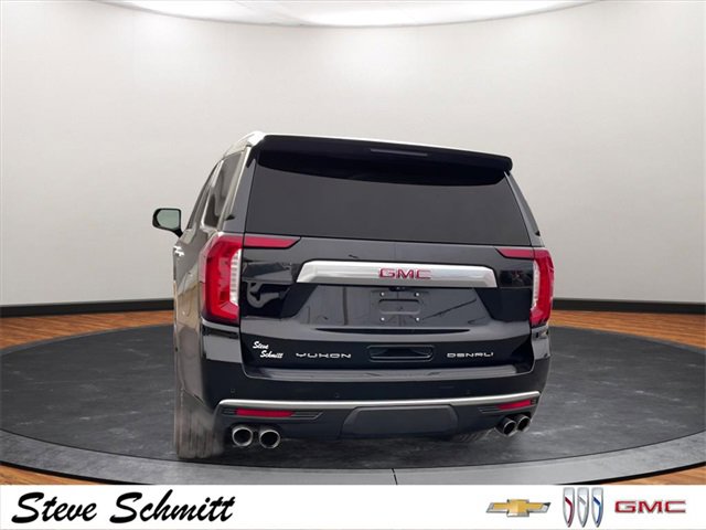 Used 2021 GMC Yukon Denali w/ Denali Premium Package image 8