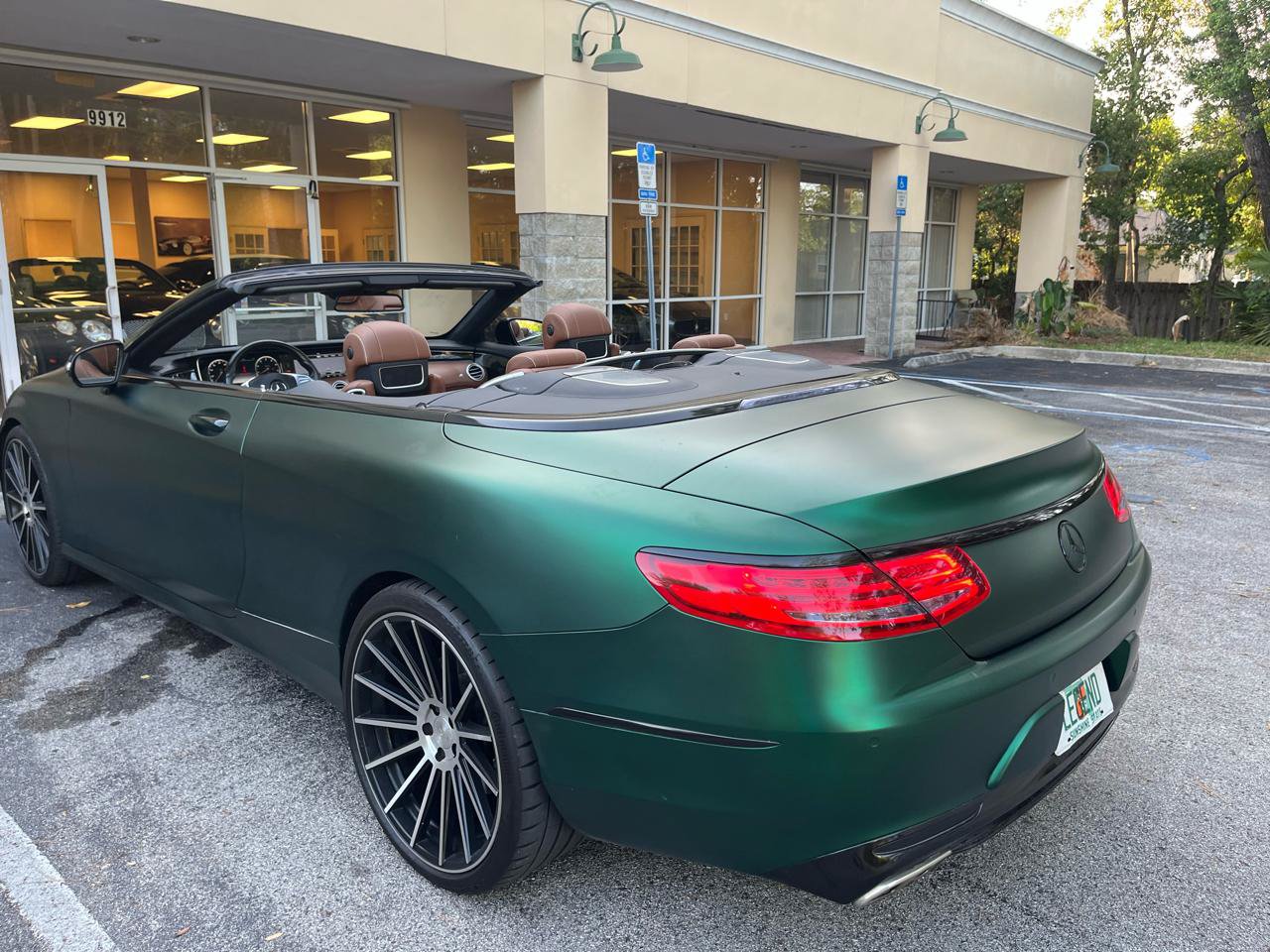 Used 2017 Mercedes-Benz S 550 Cabriolet image 9