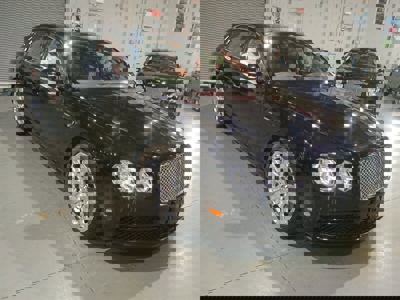 Used 2015 Bentley Flying Spur V8 image 8