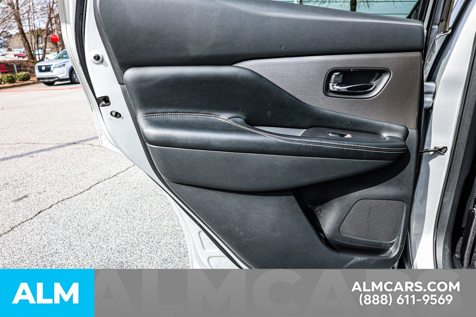 Used 2021 Nissan Murano SV image 42