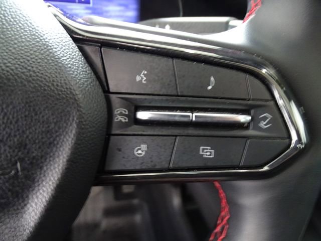 Used 2025 Chevrolet Equinox EV RS w/ Convenience Package II image 8