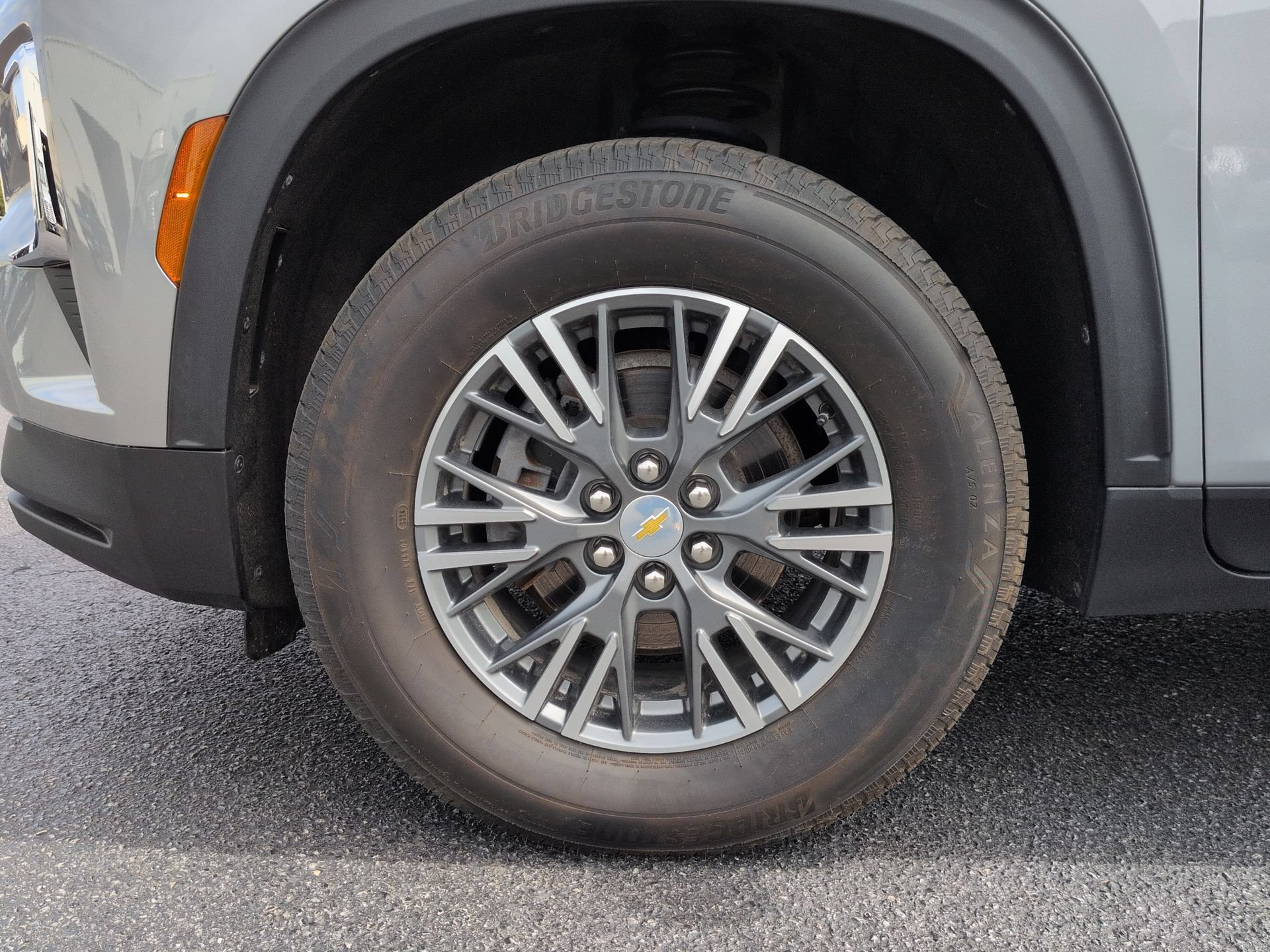 Certified 2024 Chevrolet Traverse LT w/ Trailering Package AWD/4WD image 33