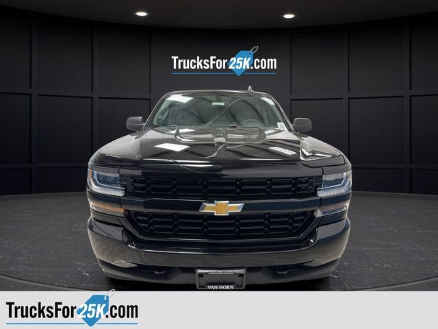 Used 2018 Chevrolet Silverado 1500 Custom w/ Custom Value Package image 10