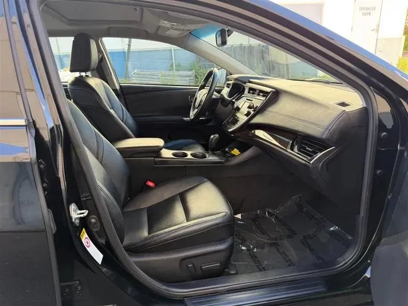 Used 2013 Toyota Avalon XLE Touring FWD image 49