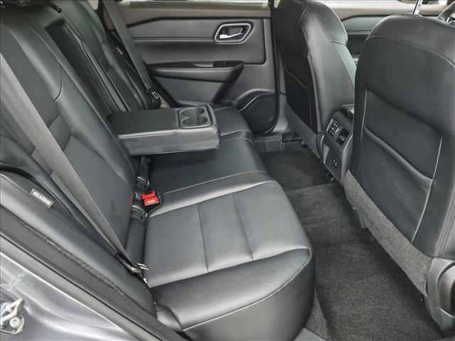 Used 2021 Nissan Rogue SV w/ Premium Package FWD image 20