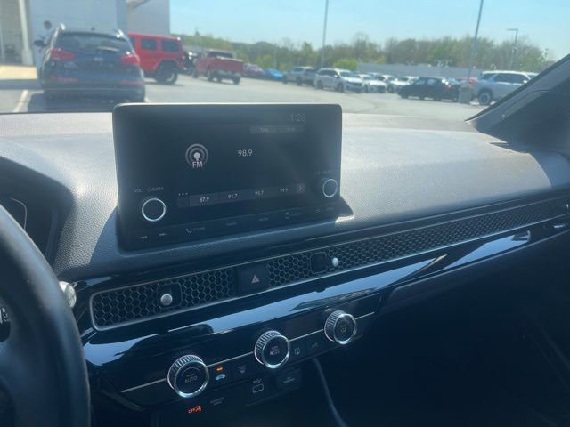 Used 2023 Honda Civic Sport image 13