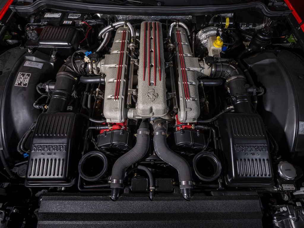 Used 2001 Ferrari 550 Maranello Coupe image 35