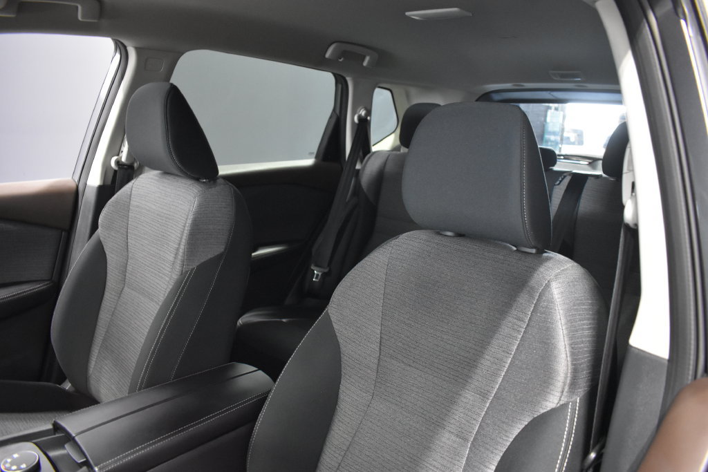 Certified 2023 Nissan Rogue SV AWD/4WD image 16