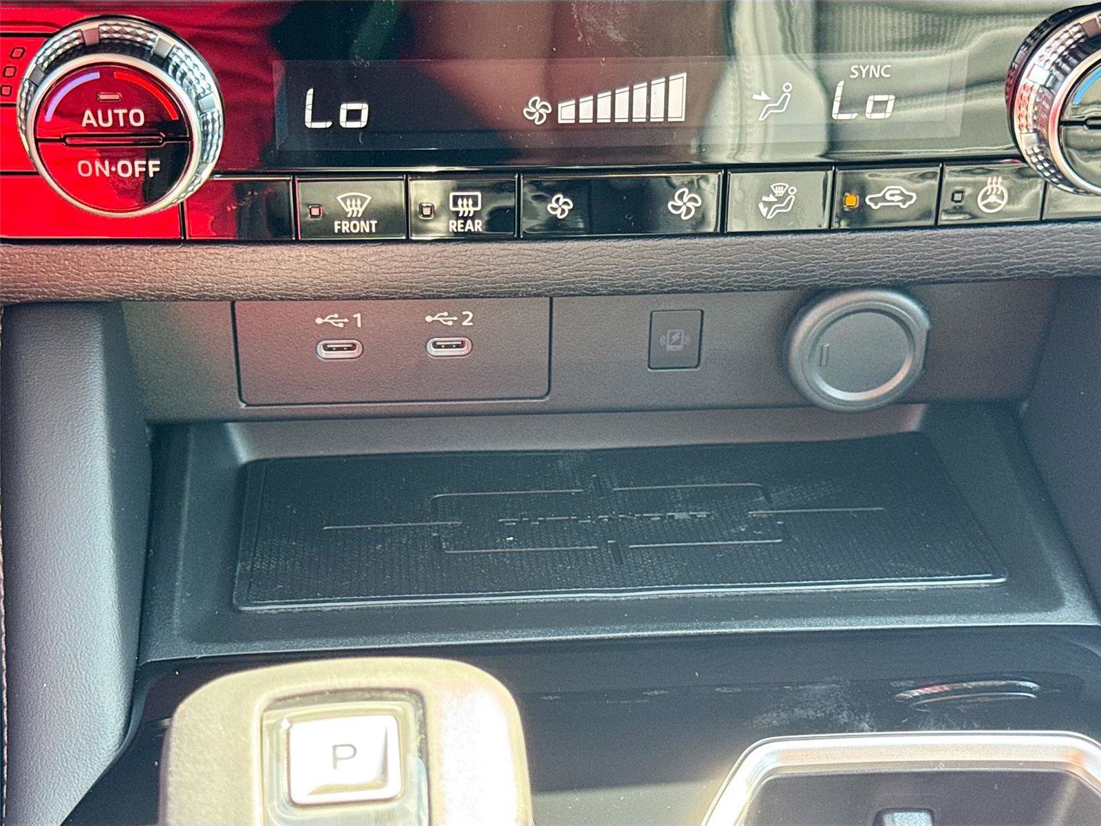 New 2026 Mitsubishi Outlander SE image 12