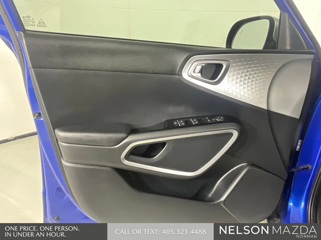 Used 2020 Kia Soul X-Line FWD image 20