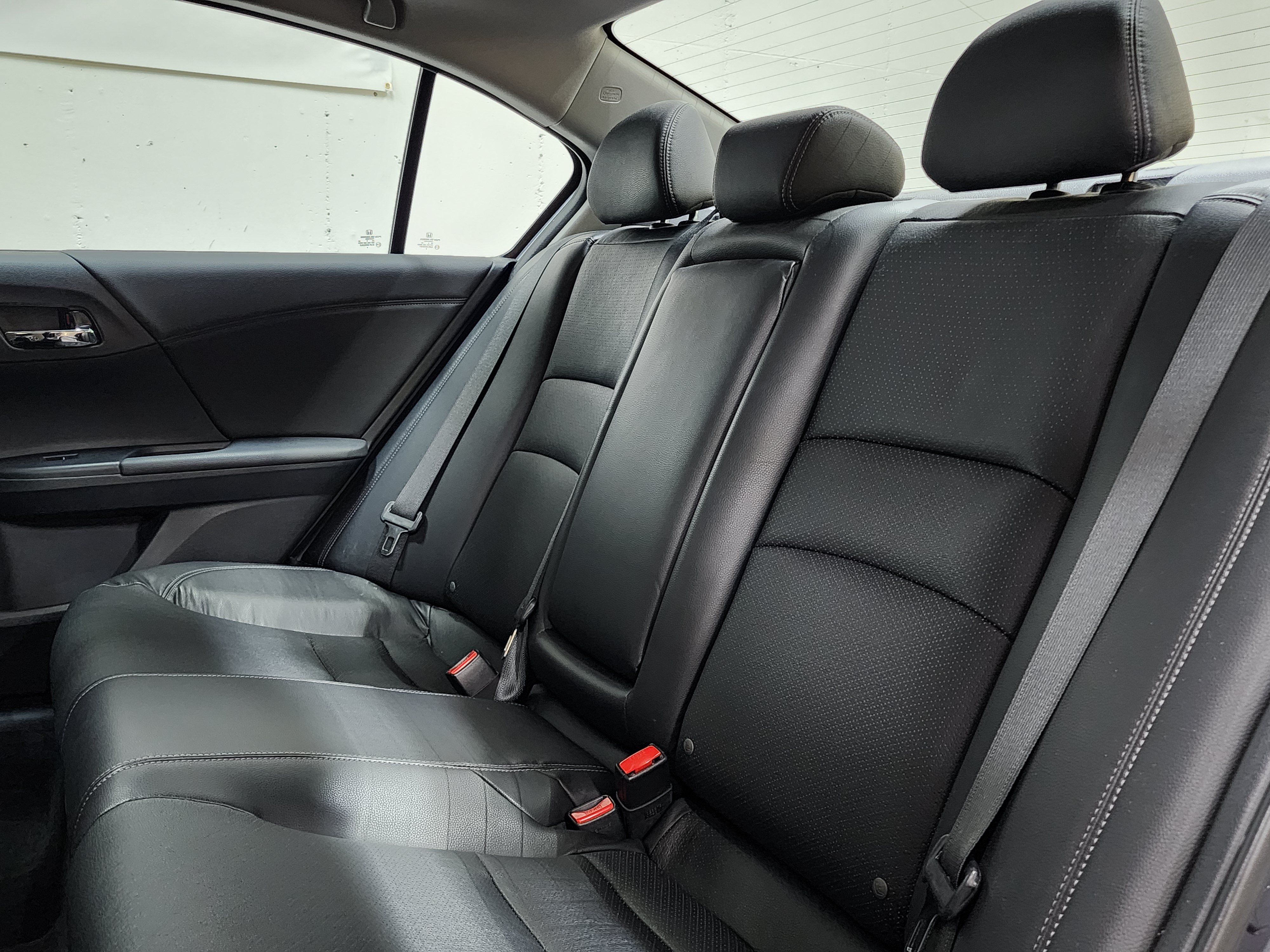 Used 2016 Honda Accord EX-L image 18
