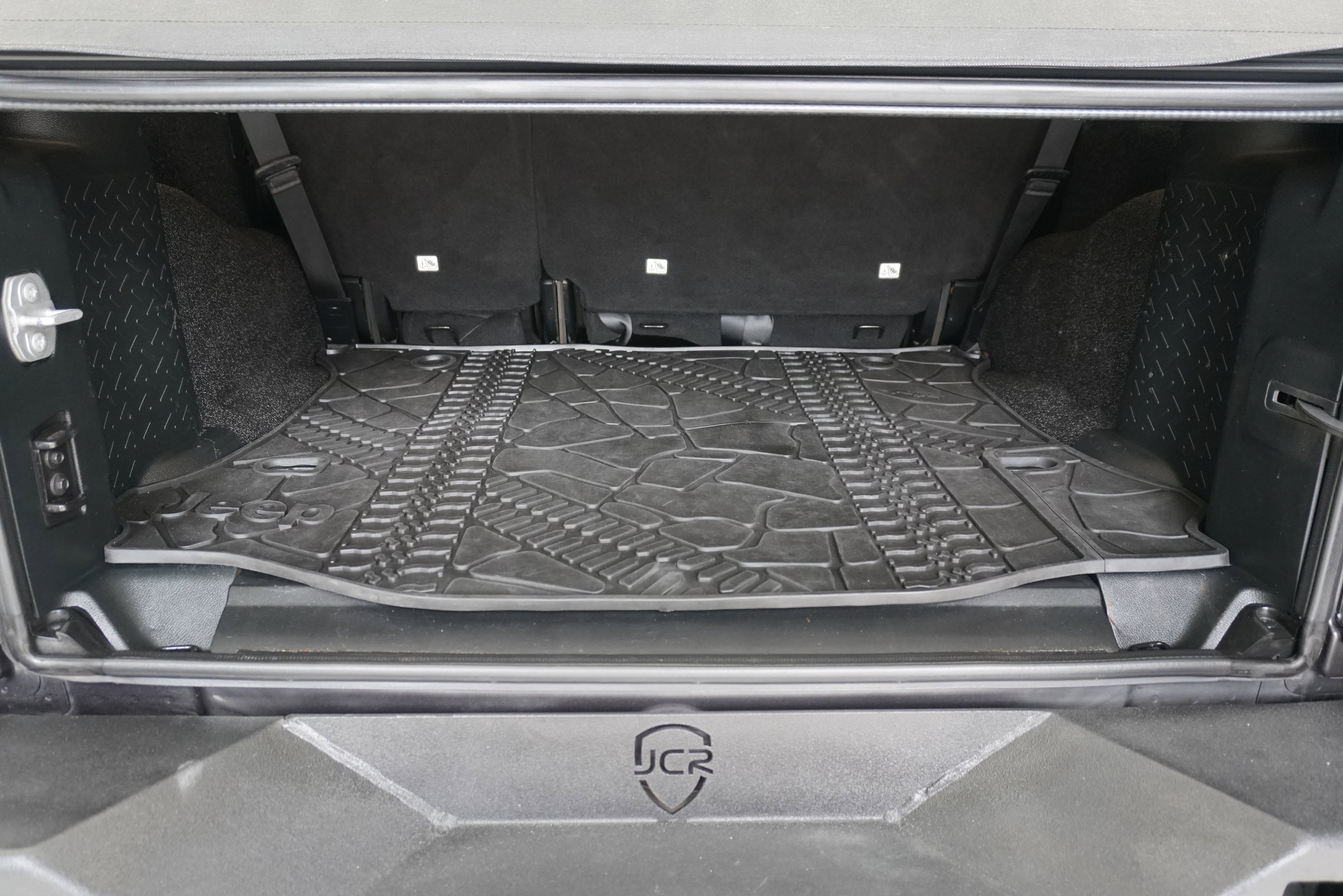 Used 2017 Jeep Wrangler Unlimited Sport image 25