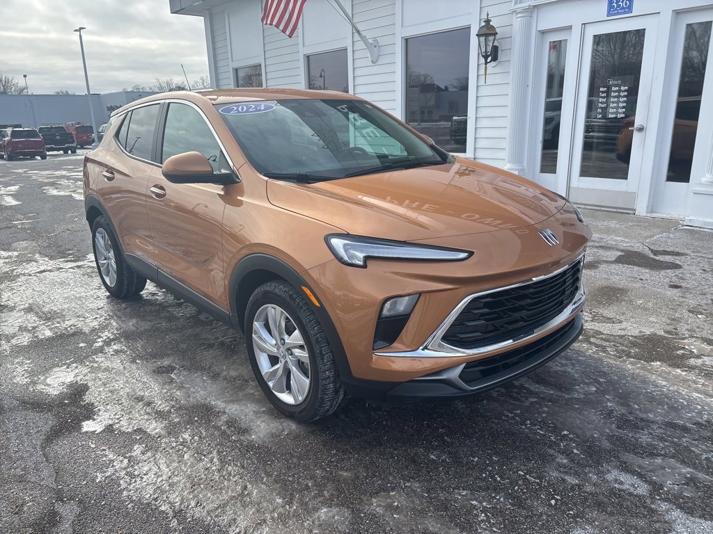 Used 2024 Buick Encore GX Preferred image 3