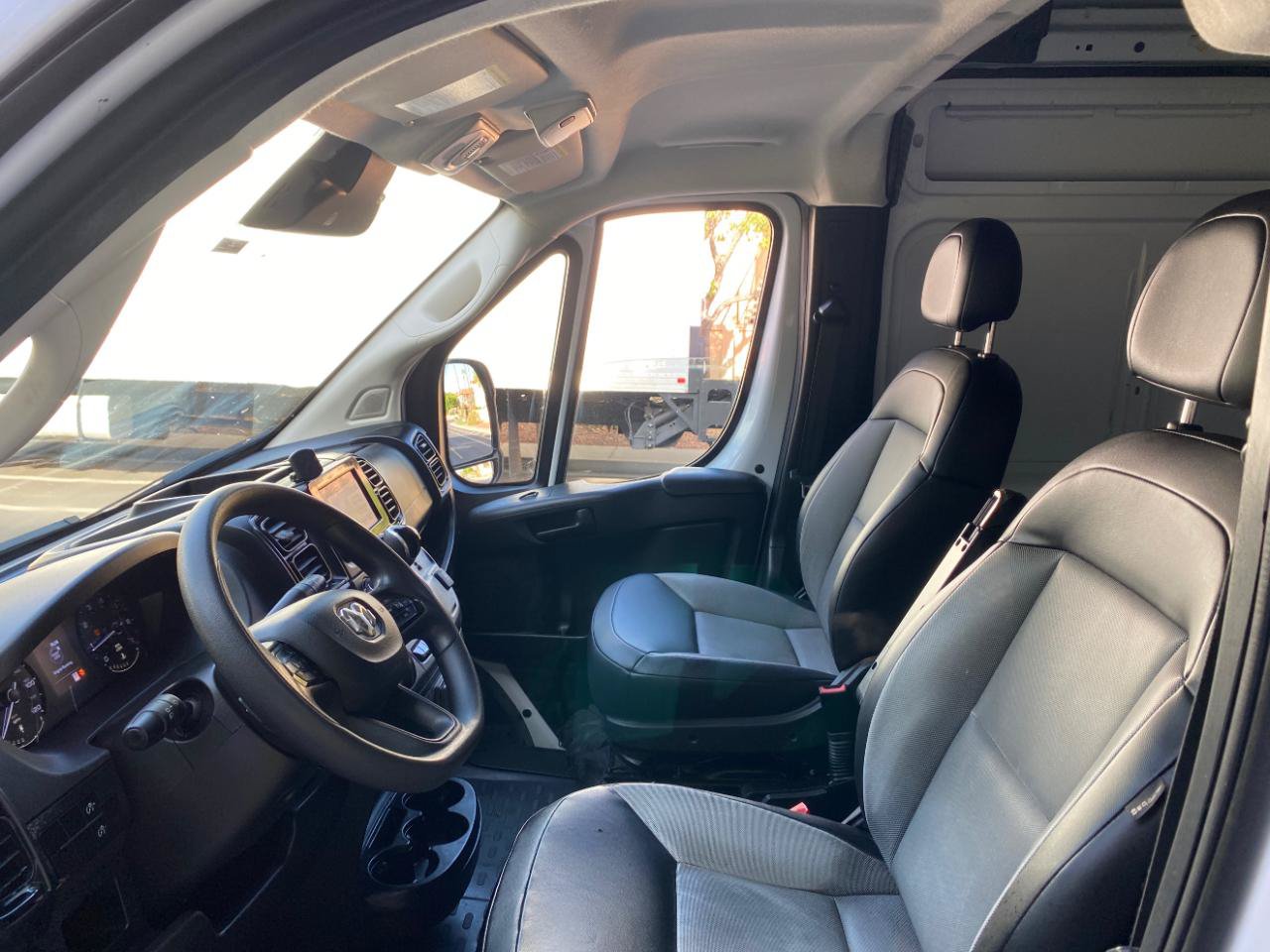 Used 2022 RAM ProMaster 2500 w/ Convenience Group FWD image 33