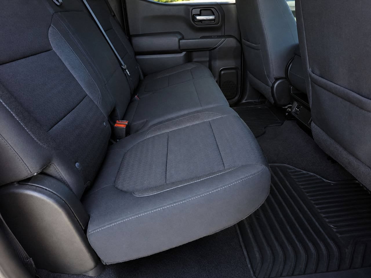 Certified 2020 Chevrolet Silverado 1500 LT AWD/4WD image 37