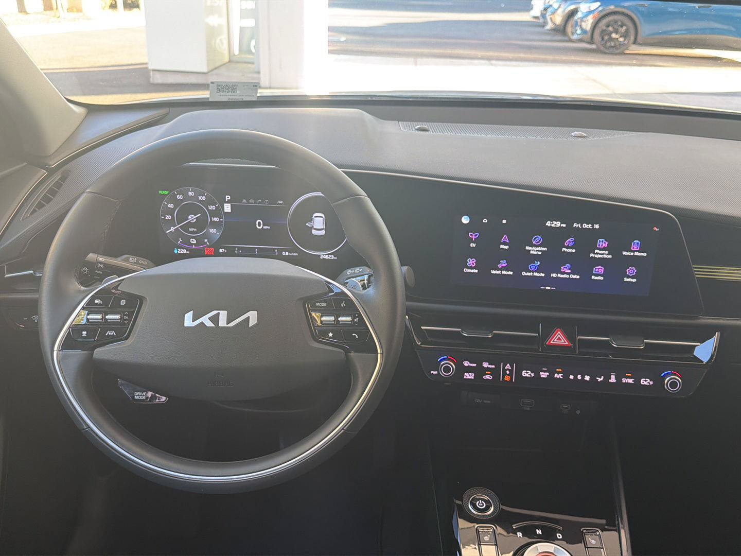Used 2024 Kia Niro Wind FWD image 16