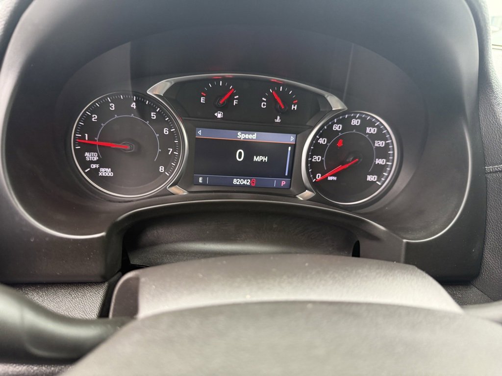 Used 2024 GMC Terrain SLT image 27