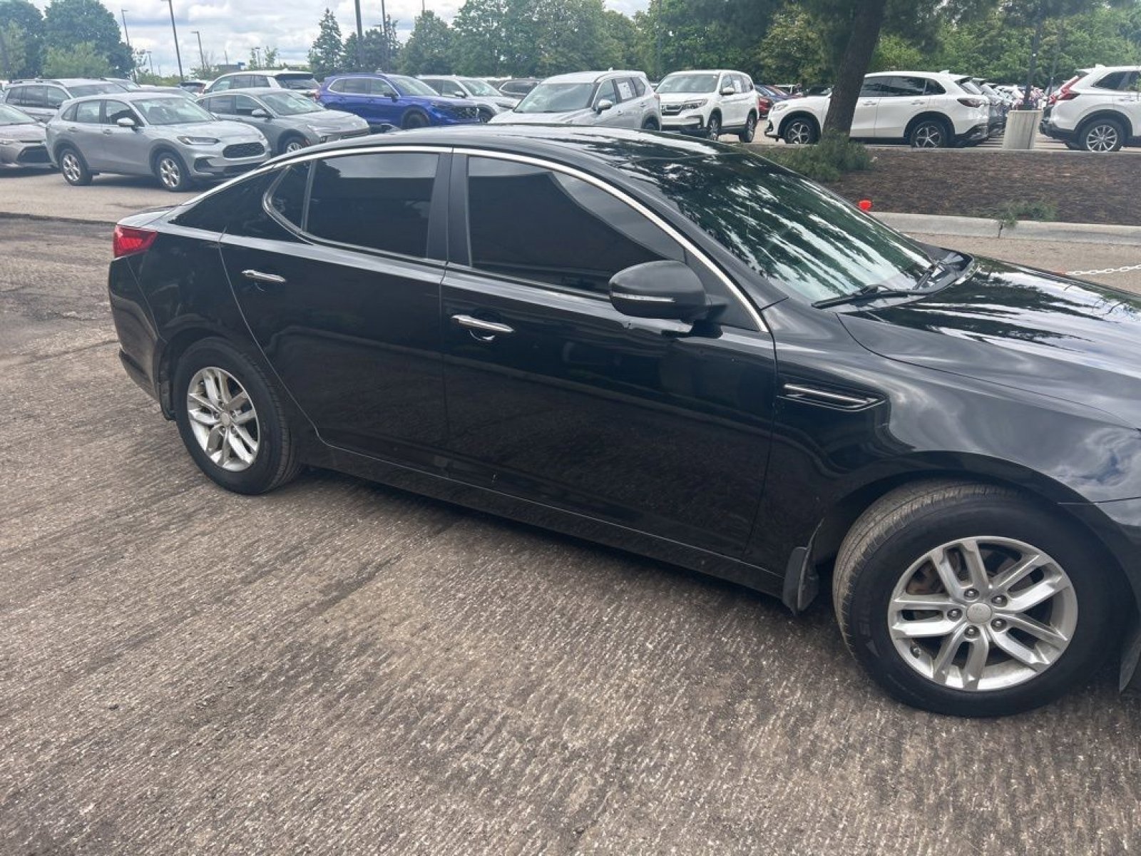 Used 2013 Kia Optima LX FWD image 6