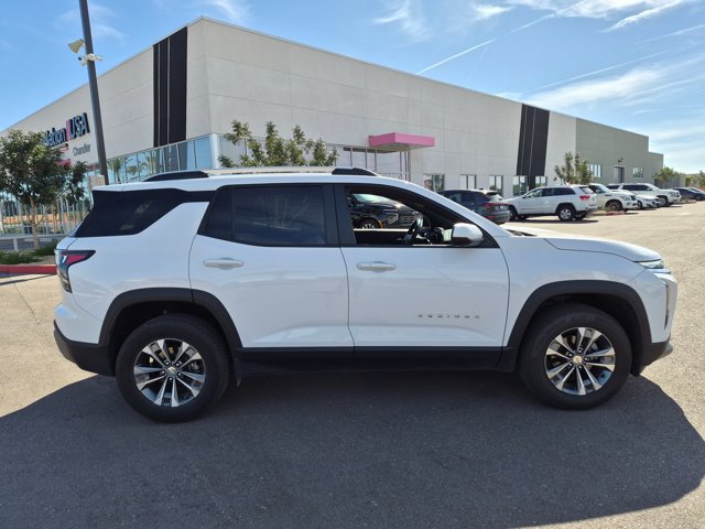 Used 2025 Chevrolet Equinox LT w/ Convenience Package II FWD image 4