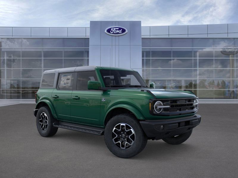New 2025 Ford Bronco Outer Banks image 7