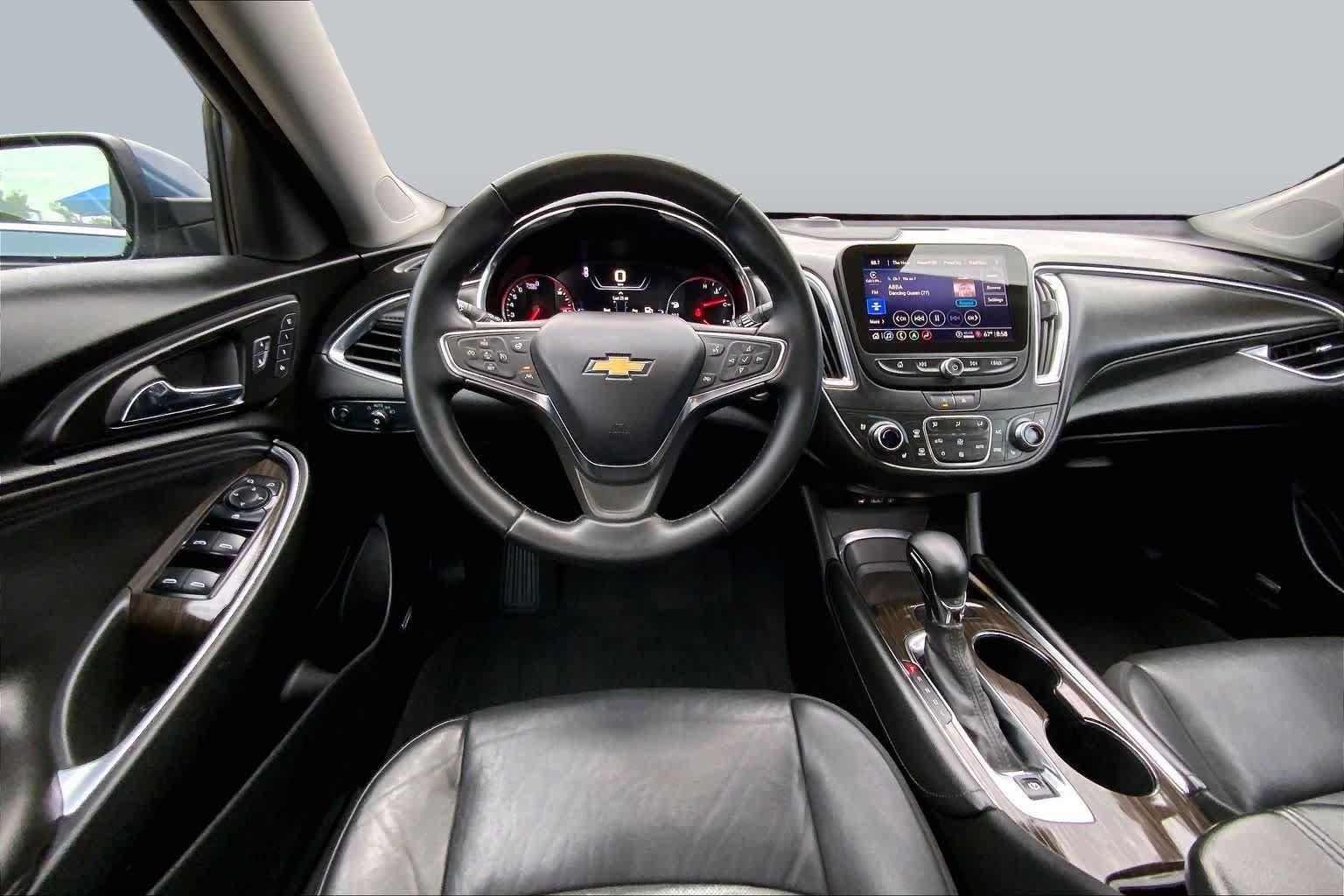 Used 2024 Chevrolet Malibu LT FWD image 6