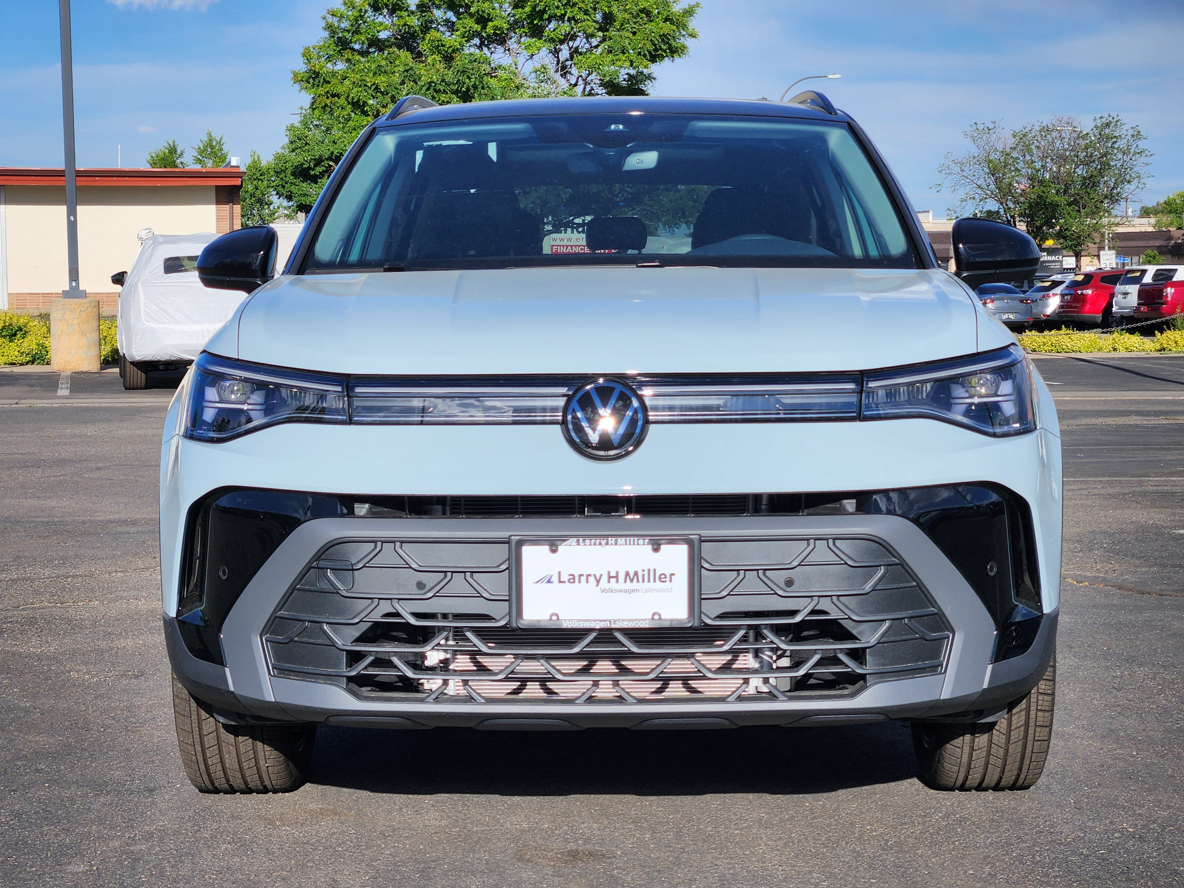 New 2026 Volkswagen Taos SE AWD/4WD image 9