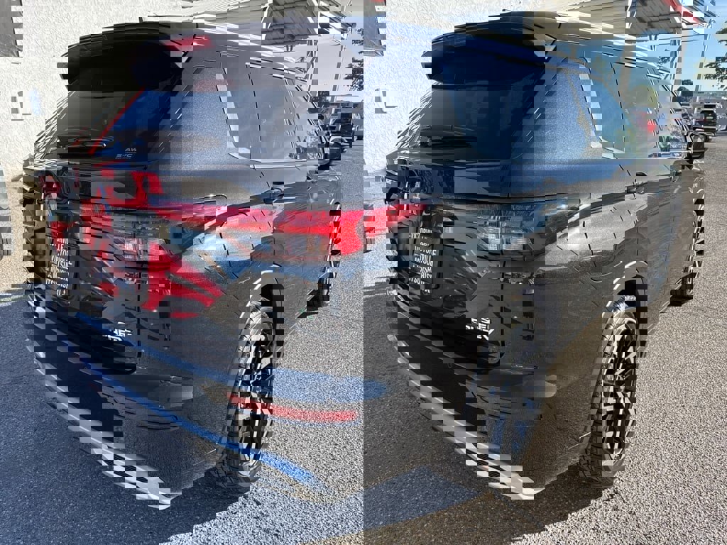 New 2025 Mitsubishi Outlander SEL image 7