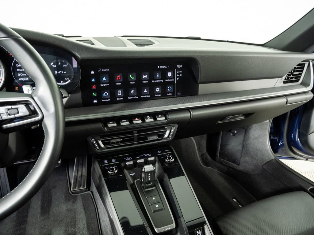 Certified 2024 Porsche 911 Carrera RWD image 11
