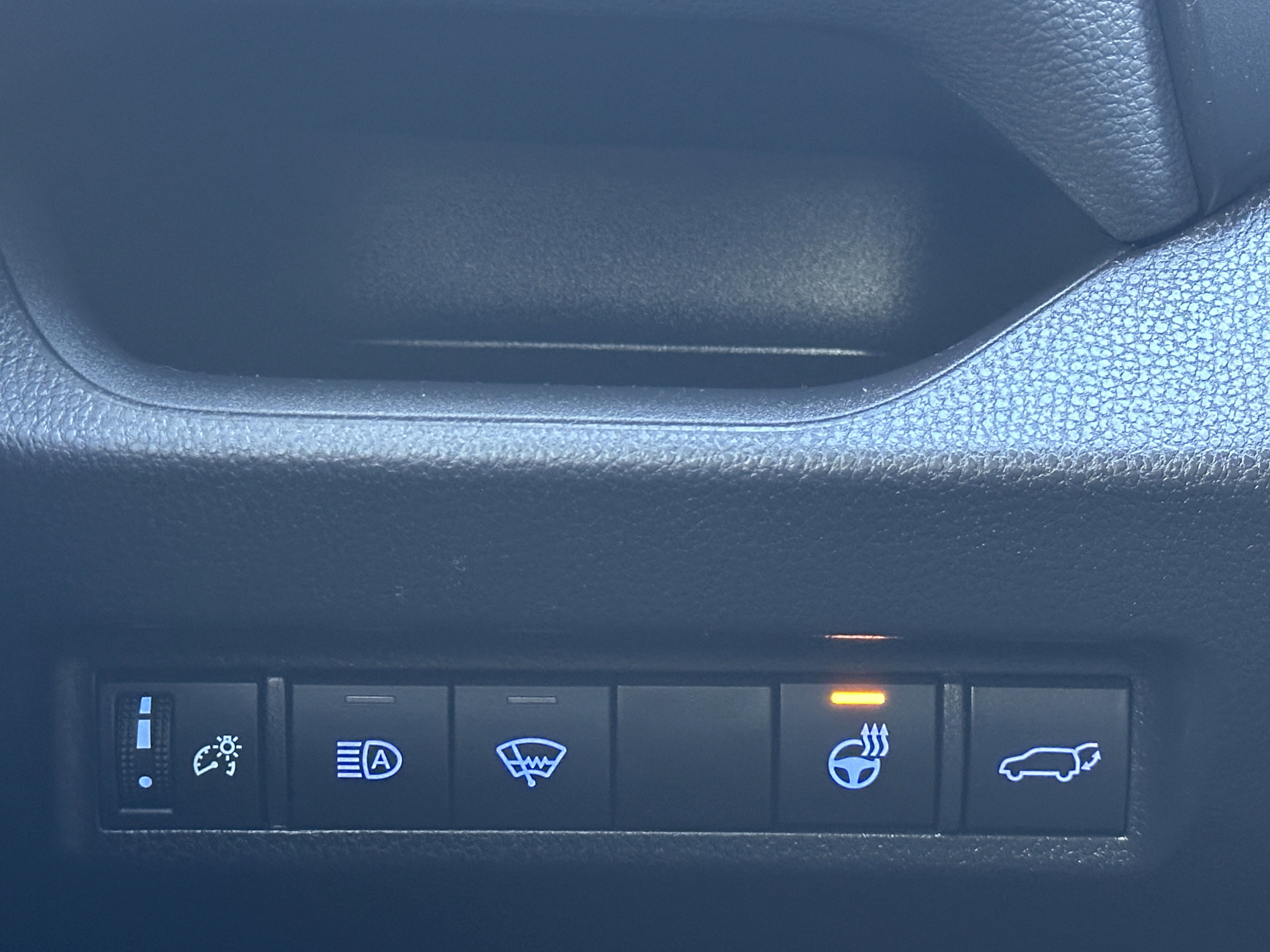 Used 2021 Toyota RAV4 TRD Off-Road image 41