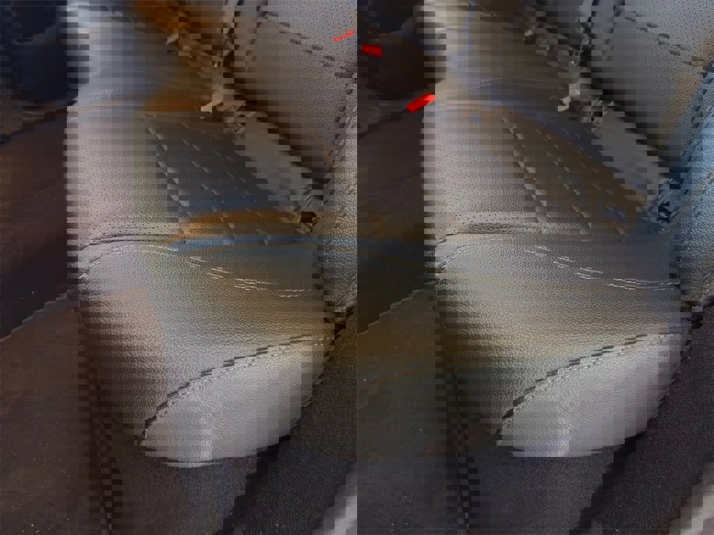 Used 2022 Mercedes-Benz GLE 350 w/ Premium Package image 30