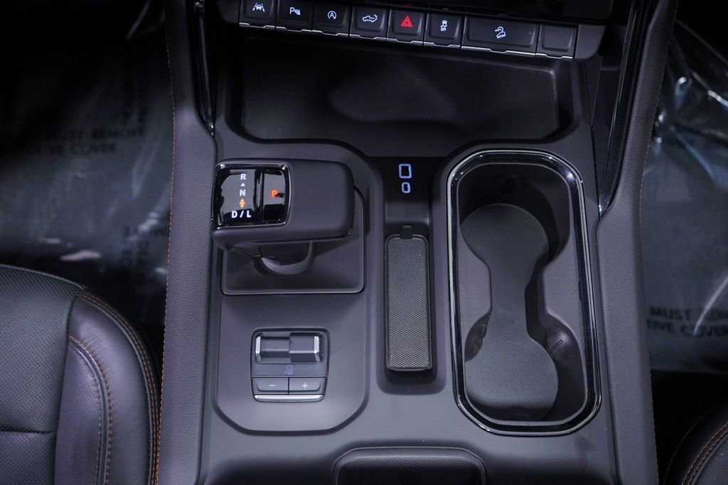 Used 2024 GMC Sierra 1500 AT4 w/ AT4 Premium Package image 14