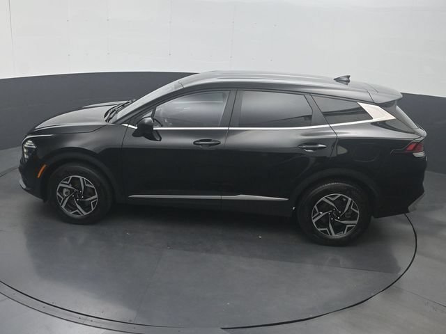 Used 2025 Kia Sportage LX AWD/4WD image 21