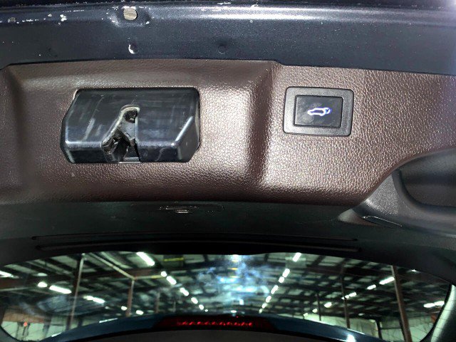 Used 2015 Hyundai Santa Fe Limited image 48