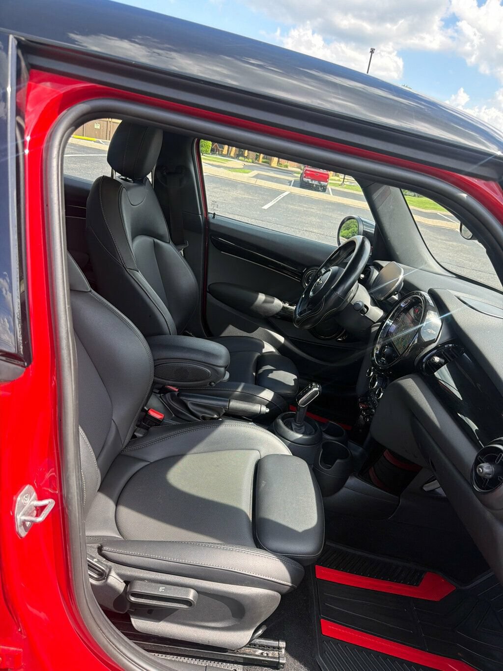 Used 2022 MINI Cooper S FWD image 13