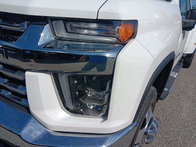 Used 2020 Chevrolet Silverado 3500 LTZ w/ LTZ Plus Package image 7