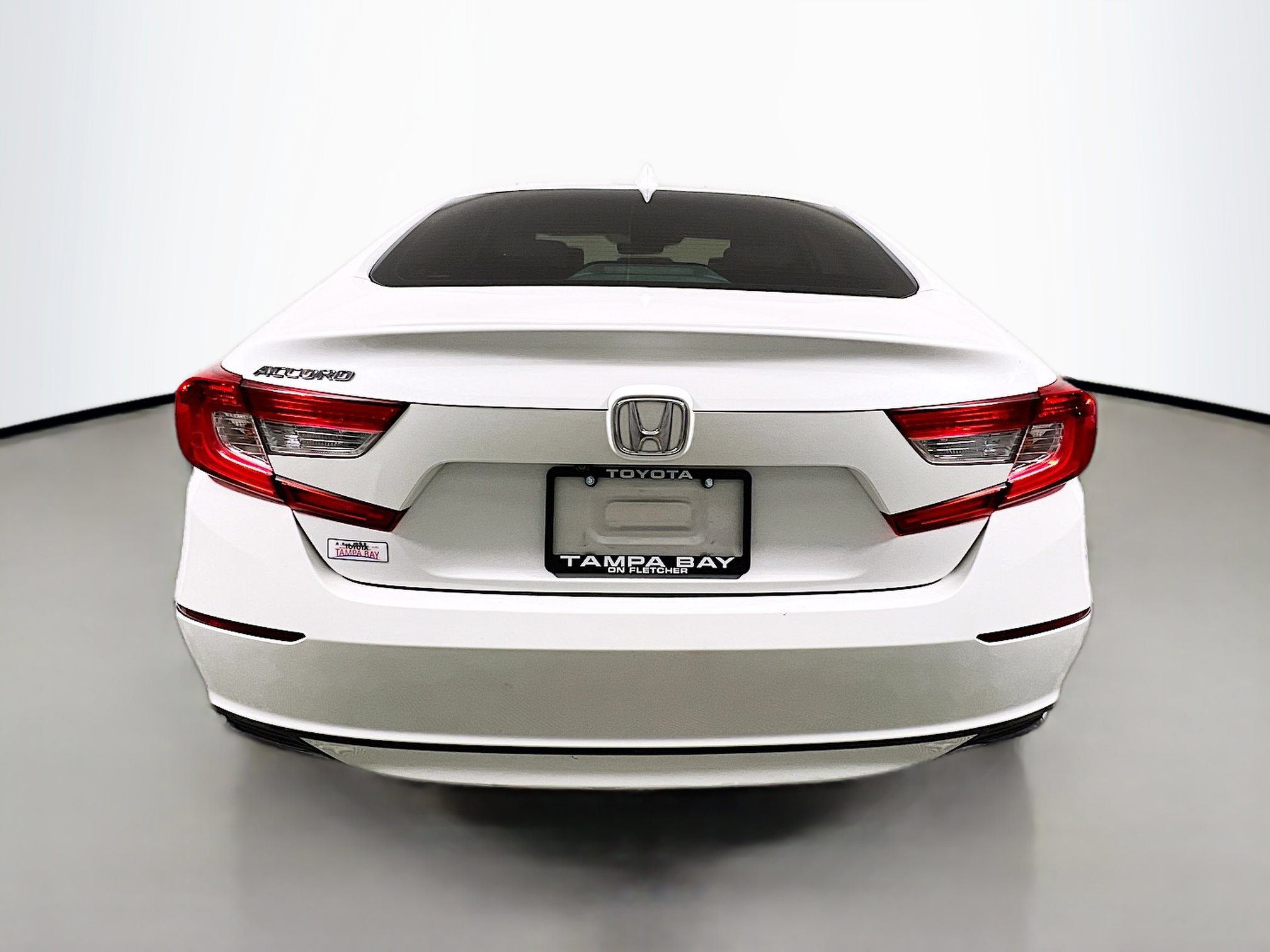 Used 2018 Honda Accord EX-L image 6