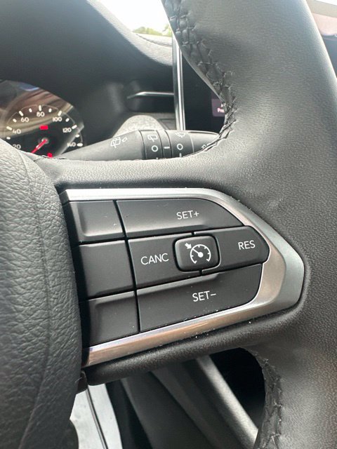 Used 2024 Jeep Compass Latitude AWD/4WD image 39