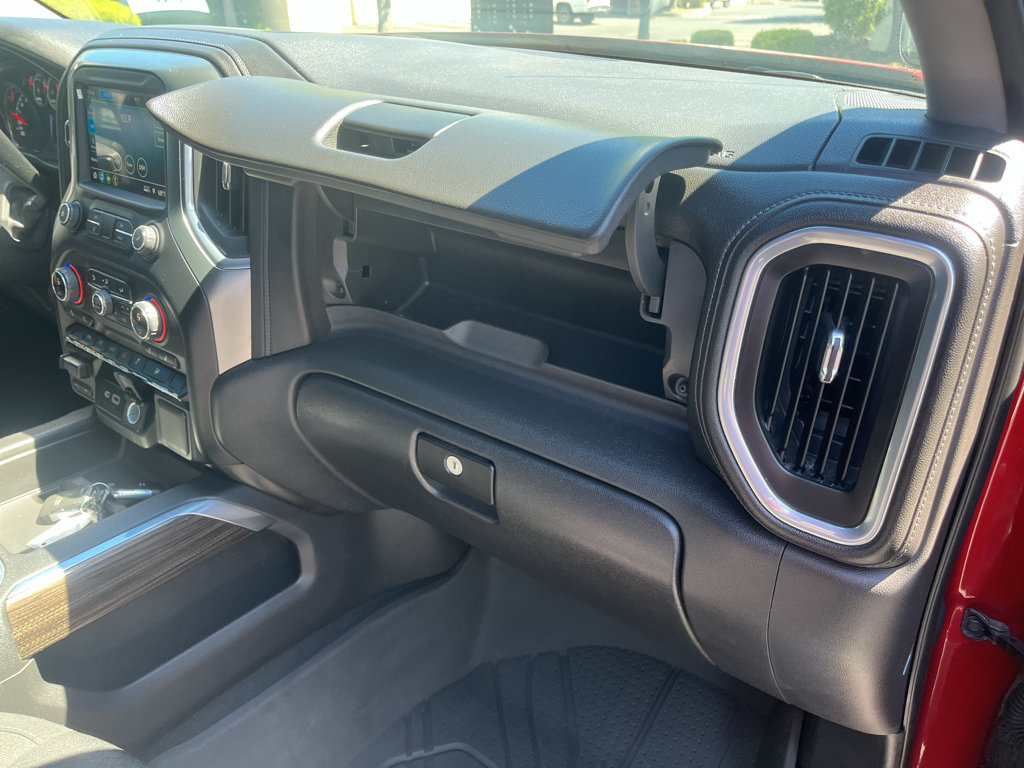 Used 2021 Chevrolet Silverado 1500 RST w/ Safety Package AWD/4WD image 30