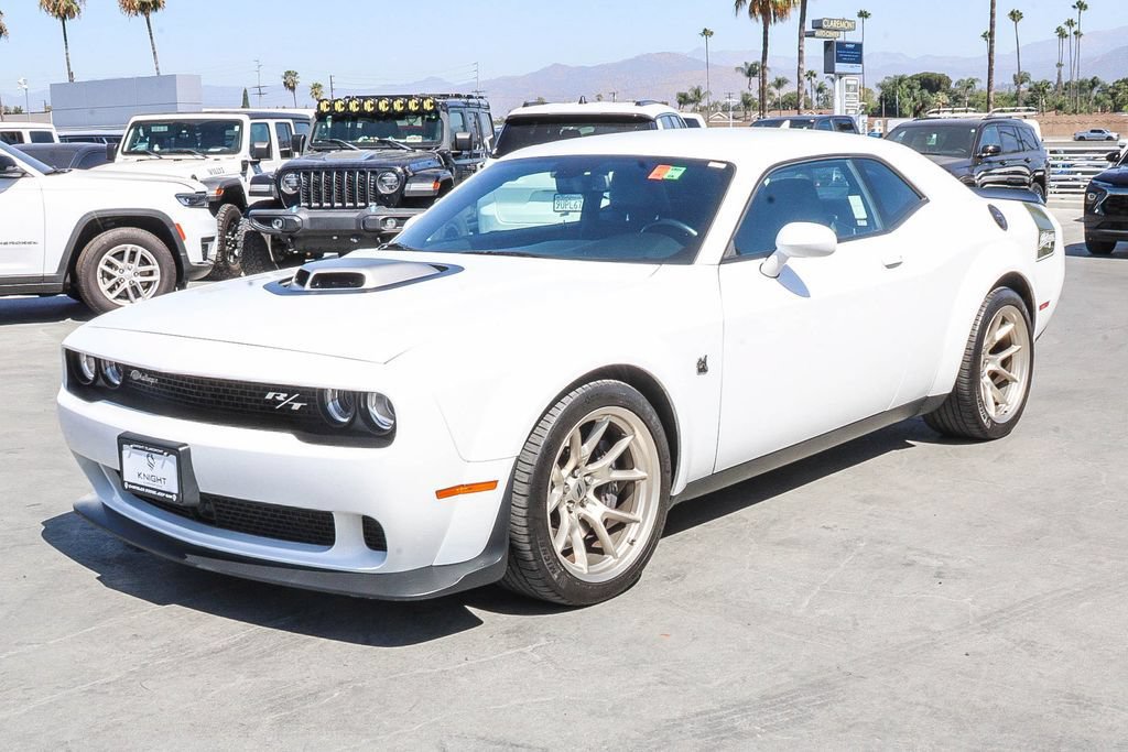 Used 2023 Dodge Challenger R/T Scat Pack RWD image 4