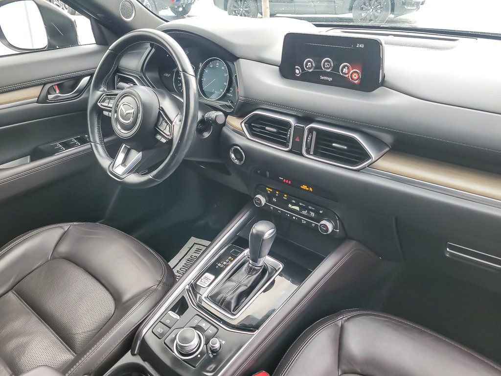 Used 2019 MAZDA CX-5 Signature image 22