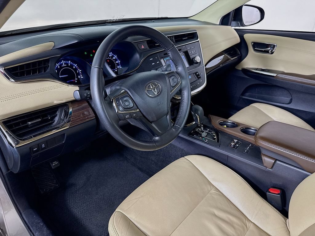 Used 2015 Toyota Avalon XLE FWD image 9